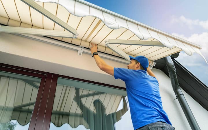 Philadelphia local awning installers